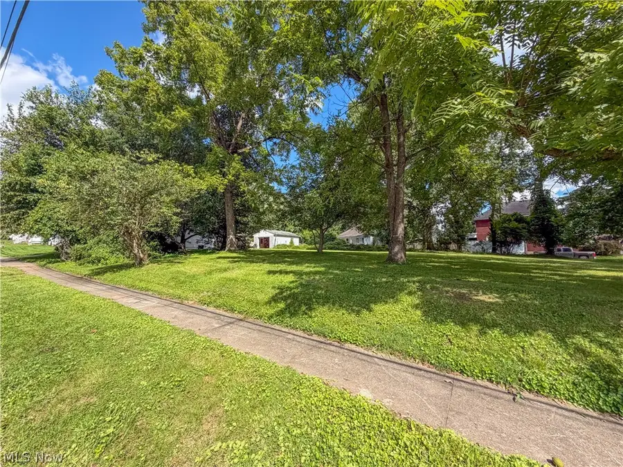 2506 Vaughan Avenue, Parkersburg, WV 26101 - #2