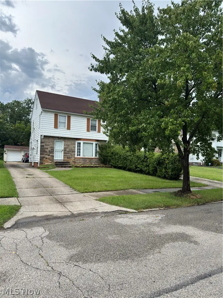 17015 Glendale Avenue, Cleveland, OH 44128 - #2