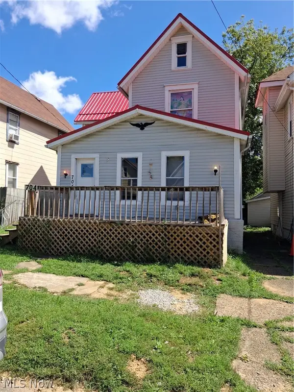 704 Smith Sw Avenue, Canton, OH 44706
