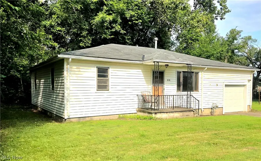 6118 Gladys Avenue, Elyria, OH 44035 - #2
