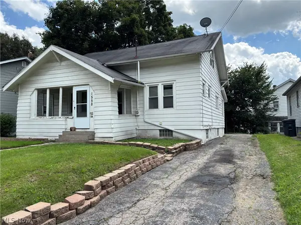 1558 Hillside Terrace, Akron, OH 44305