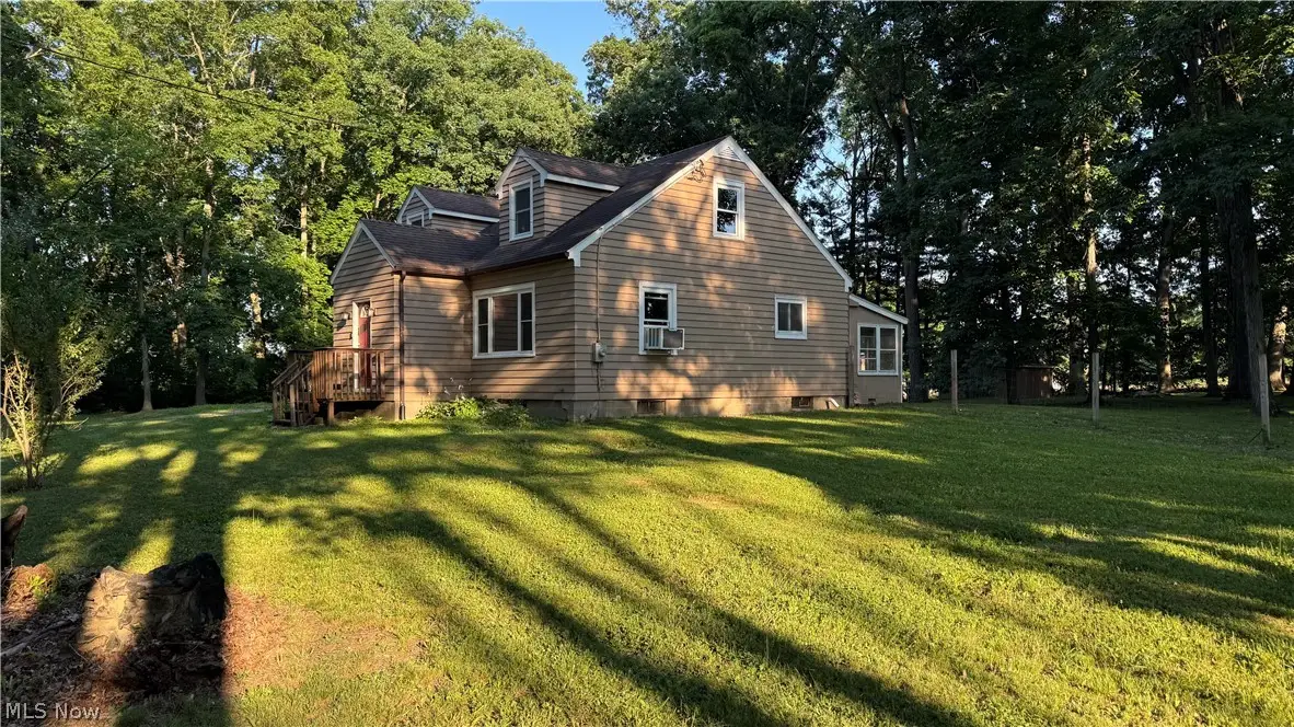7688 Calvin Road, Ravenna, OH 44266 - #1