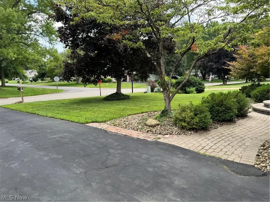 7763 Raglan Ne Drive, Warren, OH 44484 - #3