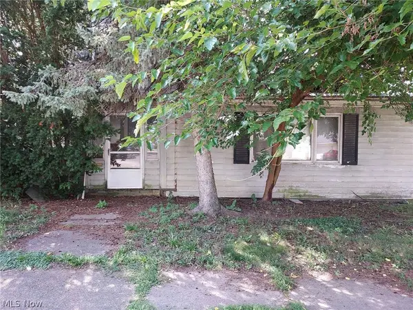 210 Union Avenue, Dover, OH 44622