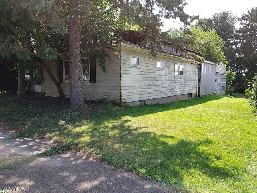 210 Union Avenue, Dover, OH 44622 - #3