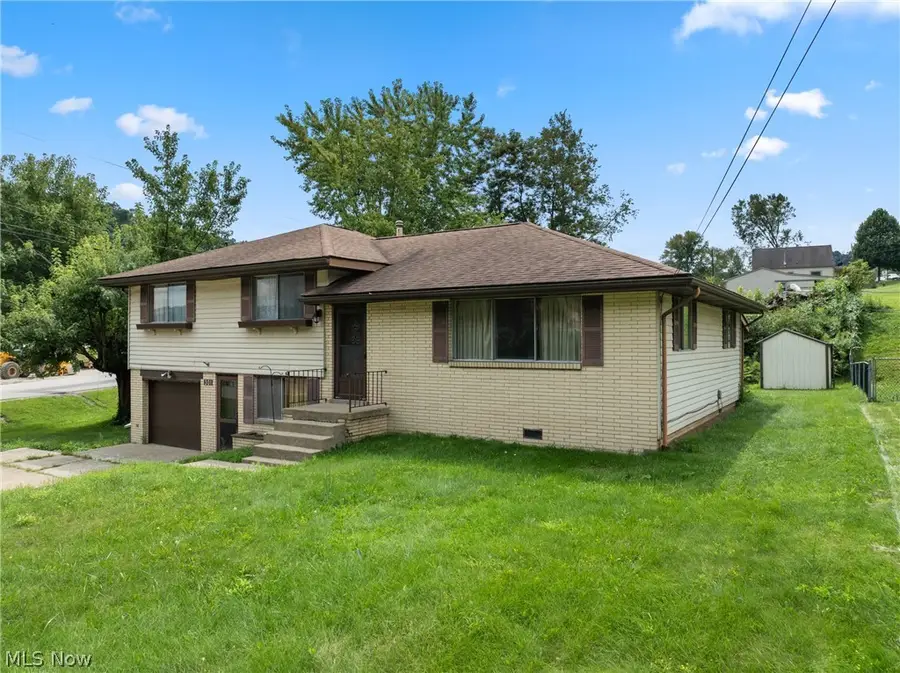 301 Alpine Drive, Toronto, OH 43964 - #3