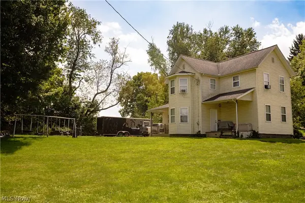 3438 Columbus Ne Road, Canton, OH 44705