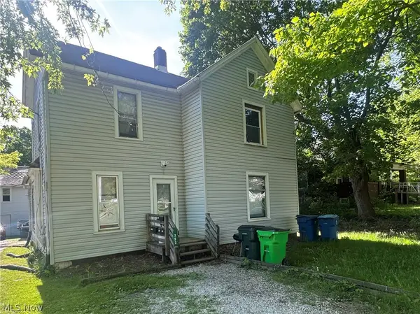 792 N Summit Street, Barberton, OH 44203