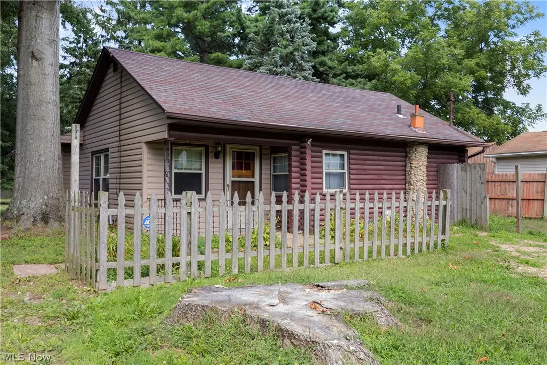 6167 Lake Avenue, Elyria, OH 44035 - #1
