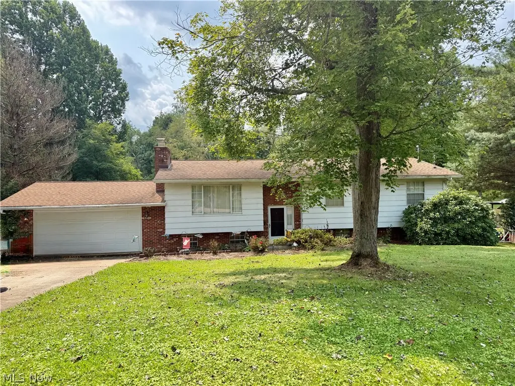 612 Valley Mills Road, Parkersburg, WV 26104 - #1