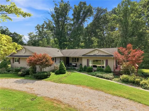 10051 Deerfield Lane, Brecksville, OH 44141