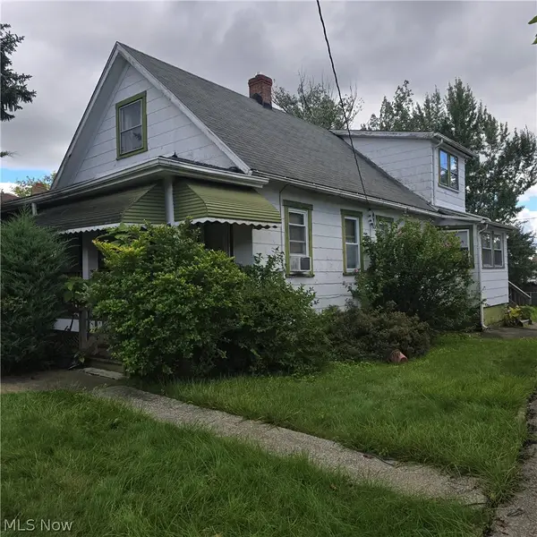 17108 Deforest Avenue, Cleveland, OH 44128