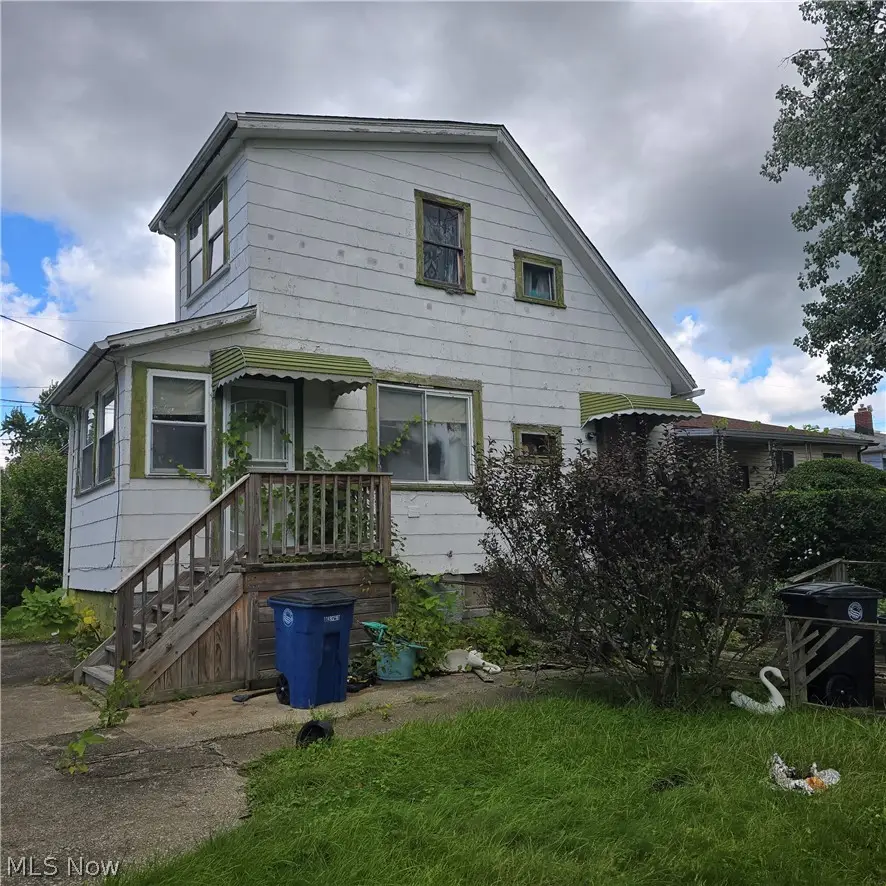 17108 Deforest Avenue, Cleveland, OH 44128 - #2