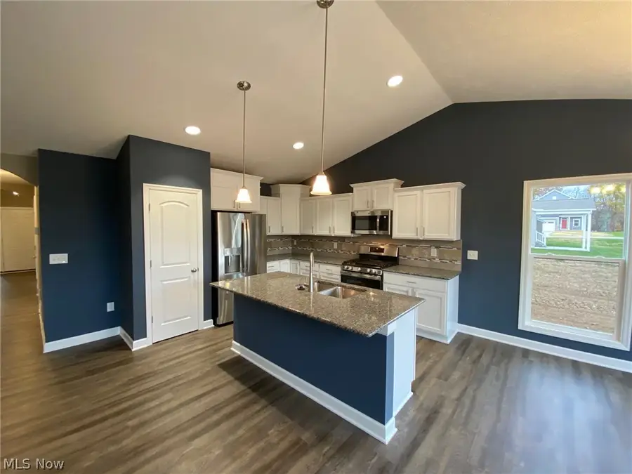 3476 Wicker Ne Street, Canton, OH 44721 - #3