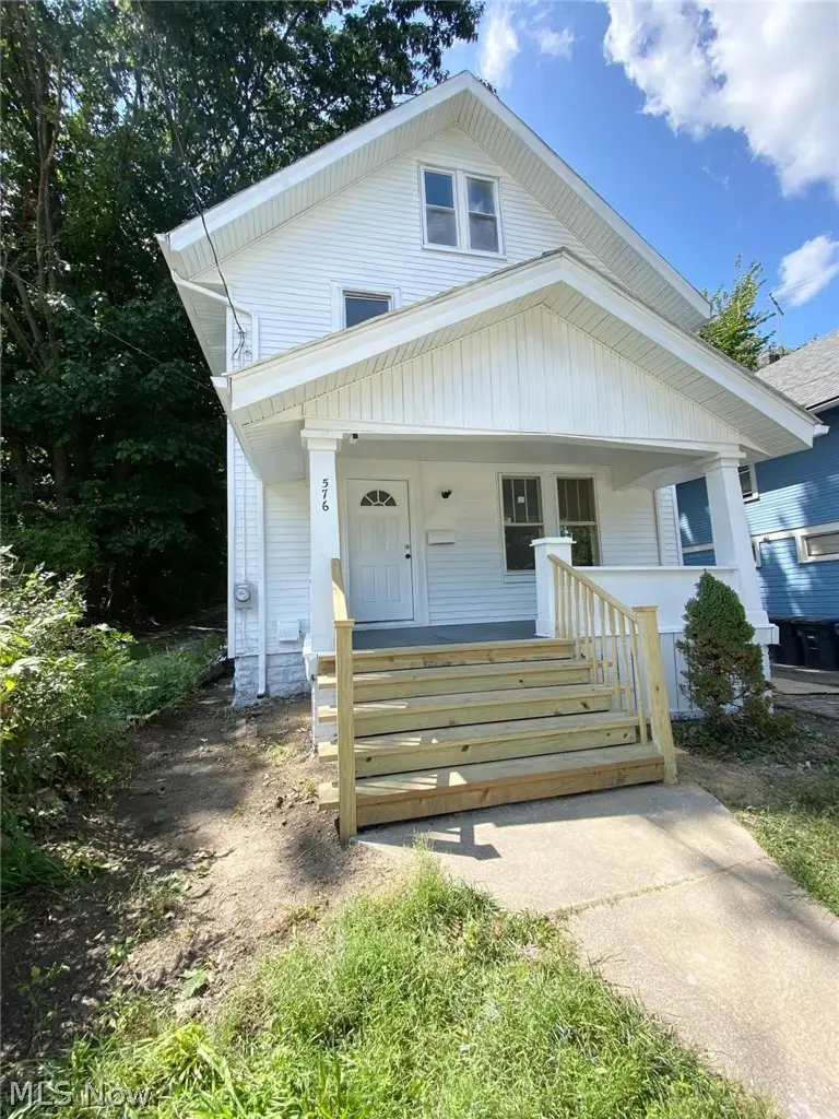 576 Kling Street, Akron, OH 44311 - #2