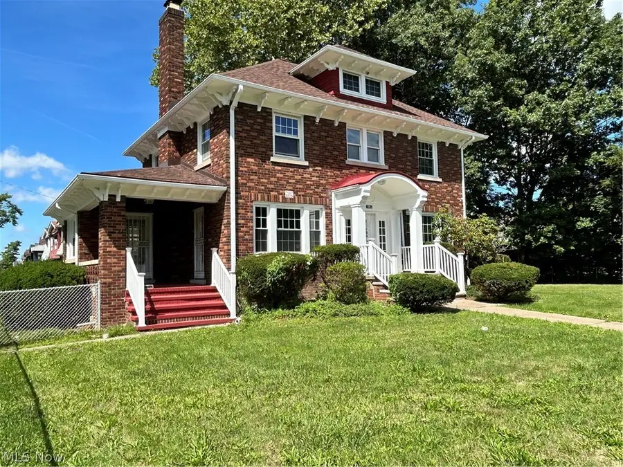 3052 Martin Luther King Jr Drive, Cleveland, OH 44104 - #3