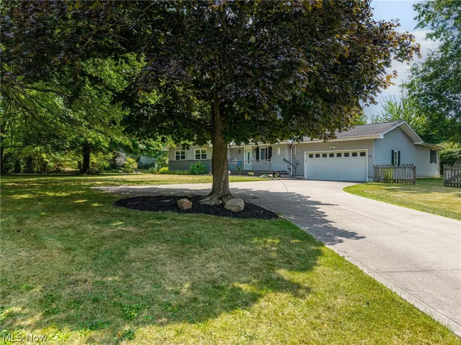 974 Skyland Drive, Macedonia, OH 44056 - #2