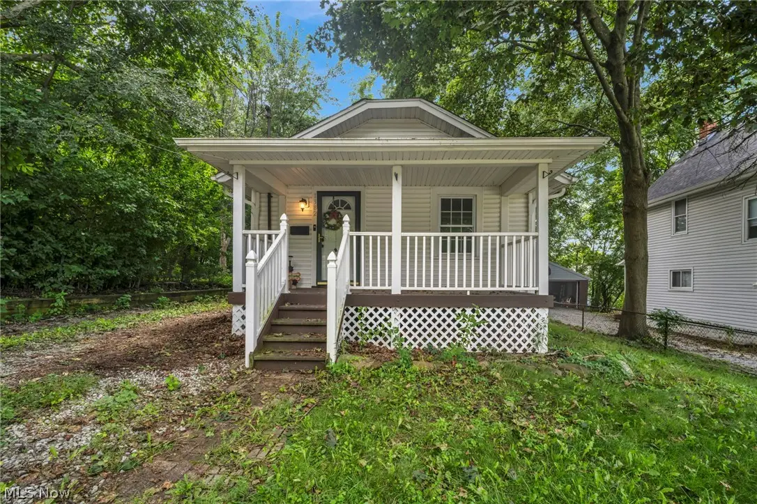 1382 Honodle Avenue, Akron, OH 44305 - #1