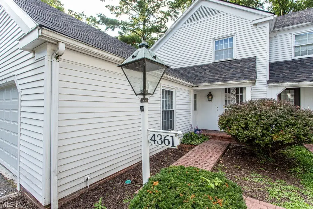 4361 Devonshire Drive, Youngstown, OH 44512 - #1