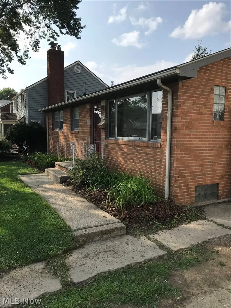 1017 Milford Ne Street, Canton, OH 44714 - #2