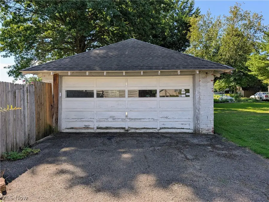 311 W. Liberty St, Ashland, OH 44805 - #3