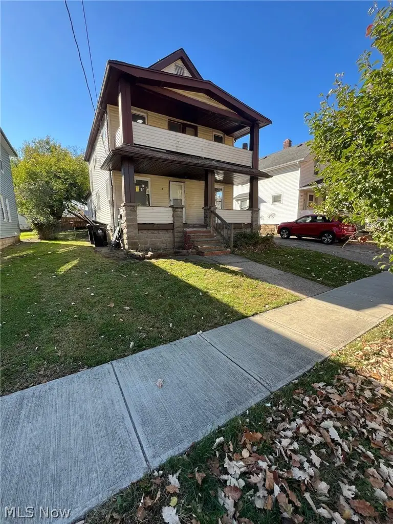 2215 Hood Avenue, Cleveland, OH 44109 - #2