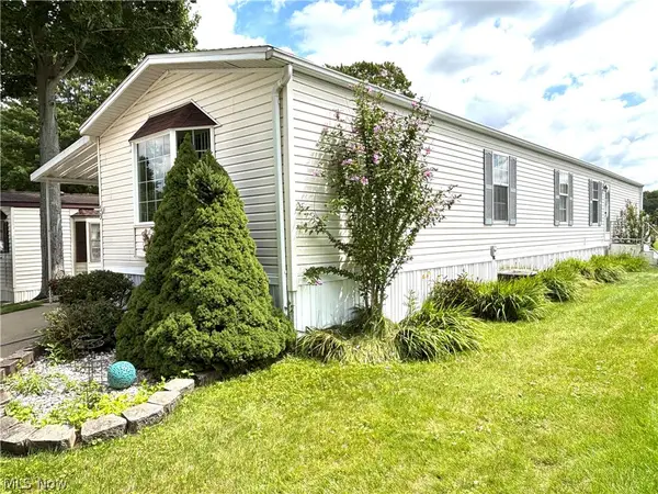 1229 Columbiana-lisbon Road #63, Columbiana, OH 44408
