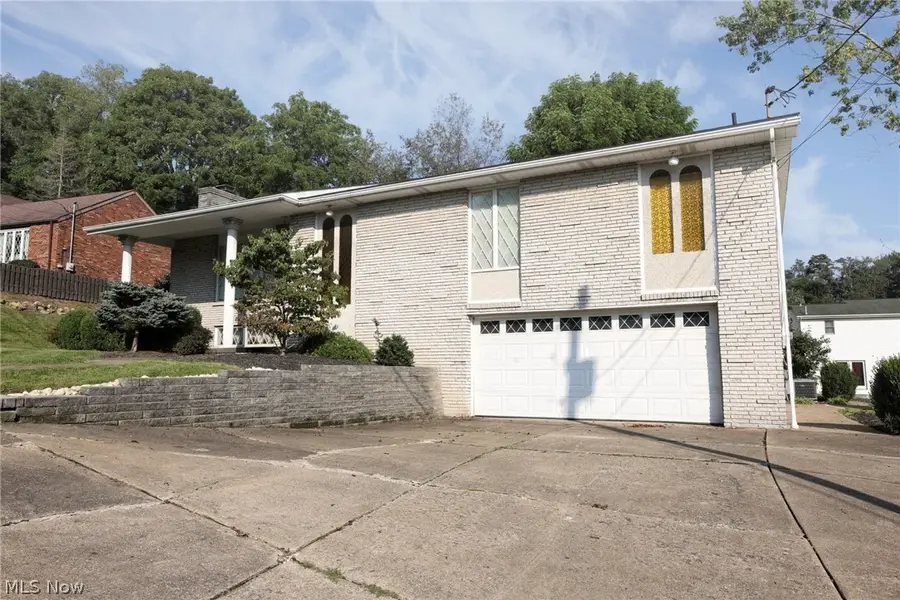 304 Henrietta Street, Weirton, WV 26062 - #3