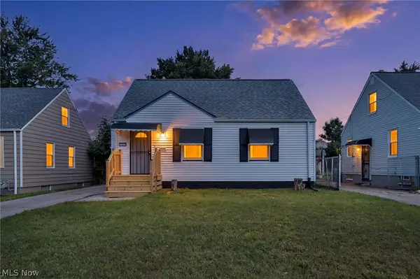 17419 Lotus Drive, Cleveland, OH 44128