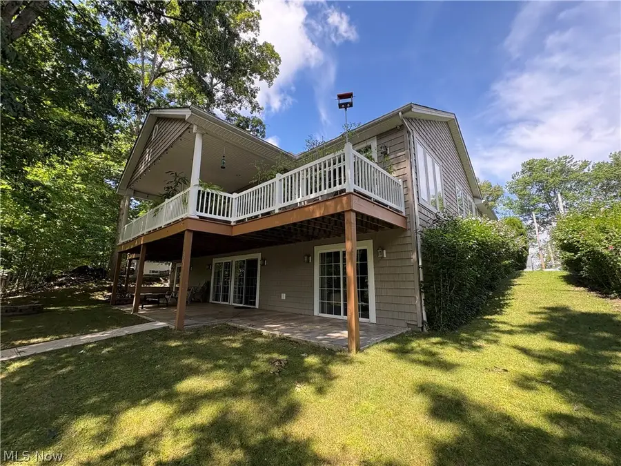 197 Ashtabula Point, Roaming Shores, OH 44084 - #2