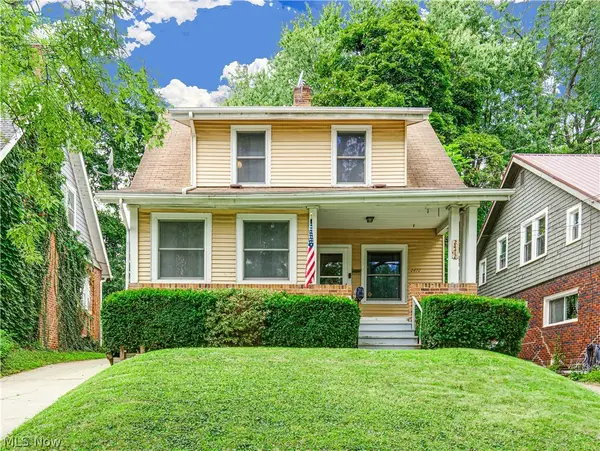 2472 4th Street, Cuyahoga Falls, OH 44221