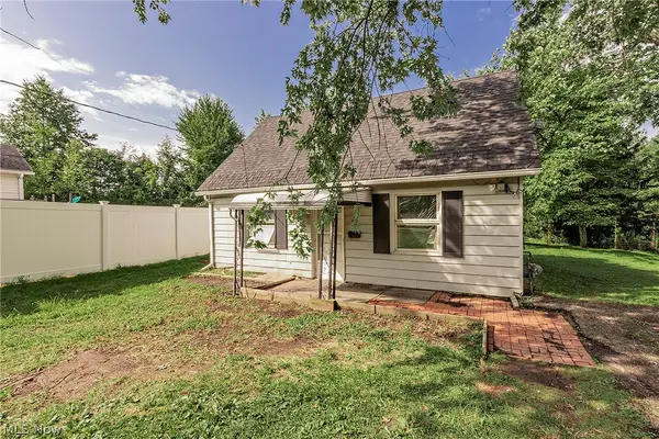 451 North Street, Chardon, OH 44024
