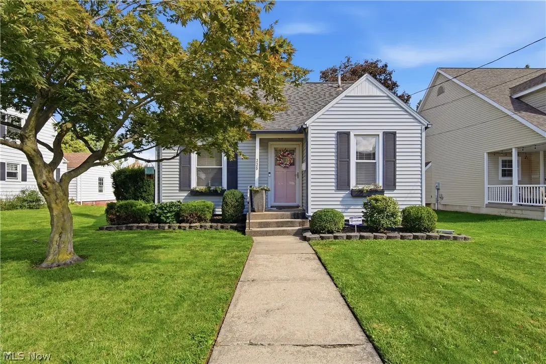 335 Harmon Sw Street, North Canton, OH 44720 - #1