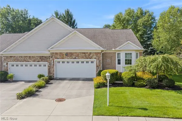 9848 Country Club Circle, Twinsburg, OH 44087