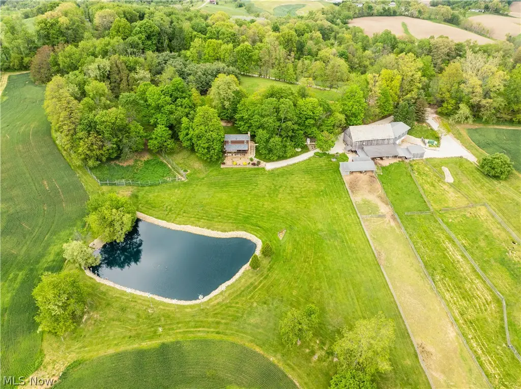 28957 Tr 420, Fresno, OH 43824 - #1