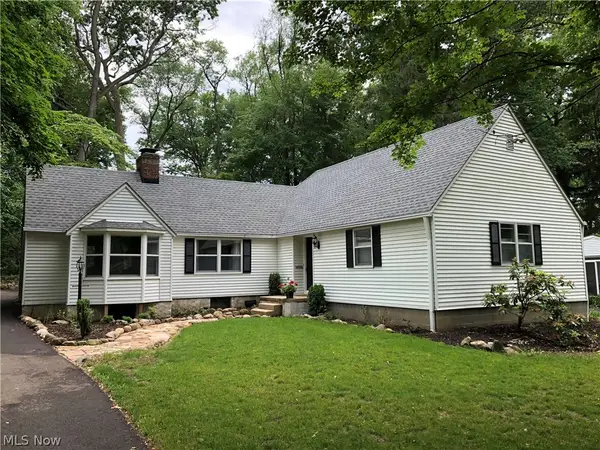 2858 Lakeland Parkway, Silver Lake, OH 44224