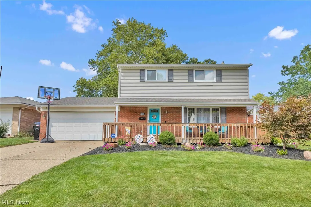 208 Georgia Avenue, Elyria, OH 44035 - #1