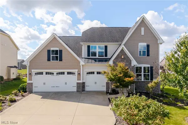 3132 Cloverhurst Ne Street, Canton, OH 44721
