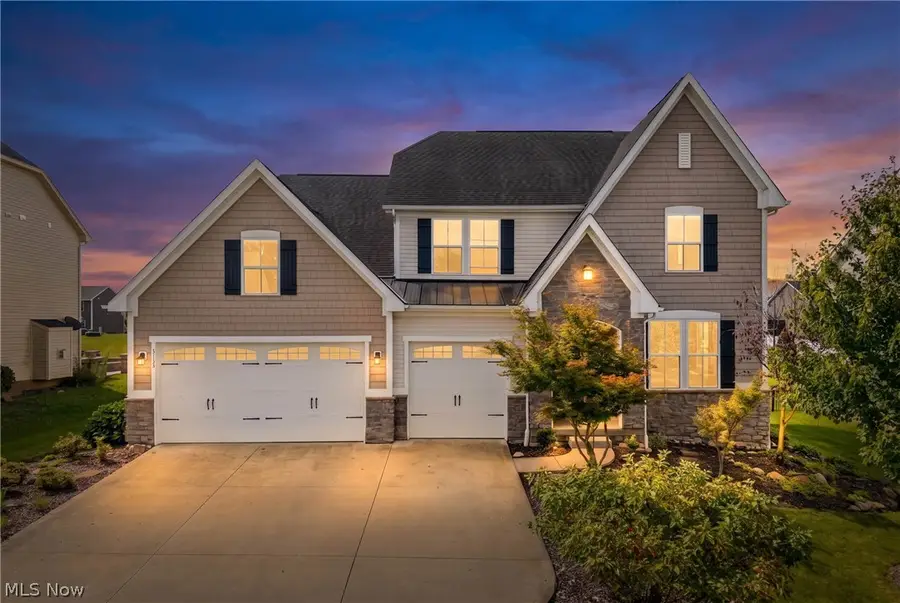3132 Cloverhurst Ne Street, Canton, OH 44721 - #2