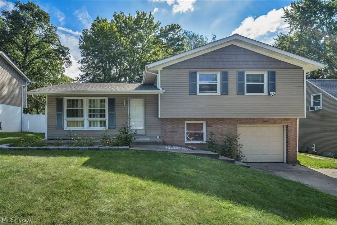 567 Eric Drive, Tallmadge, OH 44278 - #1