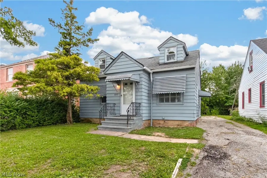 3357 E 149th Street, Cleveland, OH 44120 - #2