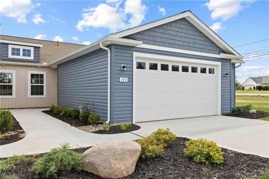 111 Brunswick Drive, Elyria, OH 44035 - #1