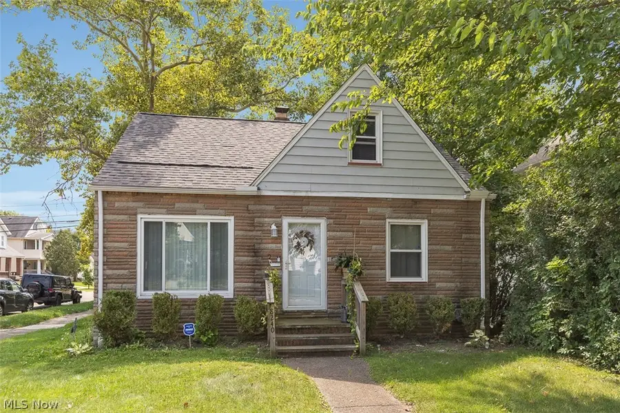 8240 Grand Division Avenue, Garfield Heights, OH 44125 - #2