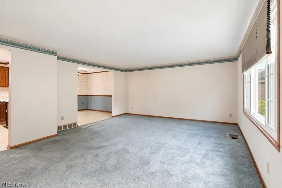 10007 Patton Street, Twinsburg, OH 44087 - #2