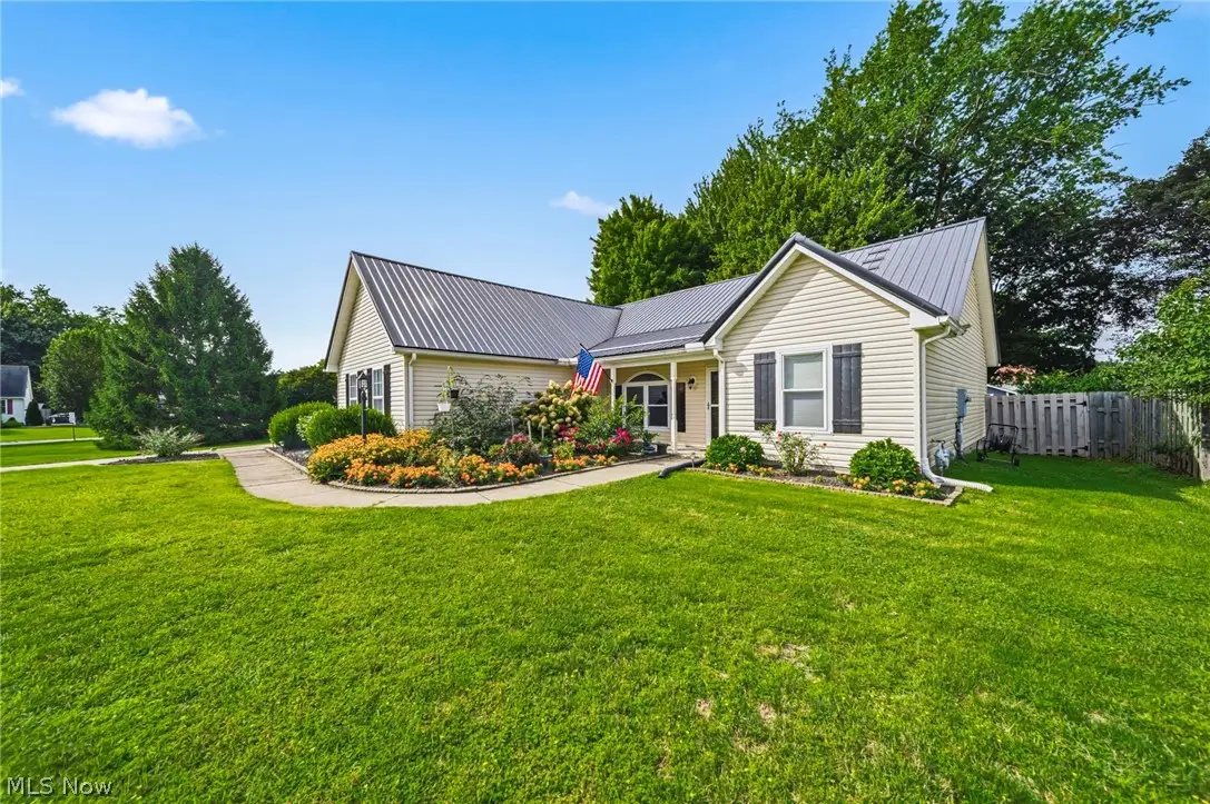 1294 Bannerstone Drive, Painesville, OH 44077 - #1
