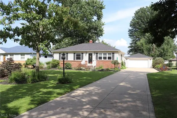 8627 Big Creek Parkway, Strongsville, OH 44149
