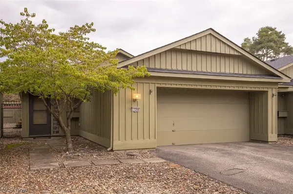 17298 Otani Court, Strongsville, OH 44136