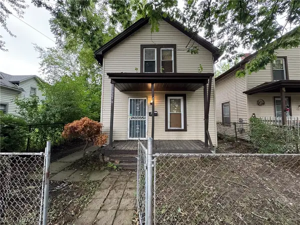 2218 Forestdale Avenue, Cleveland, OH 44109