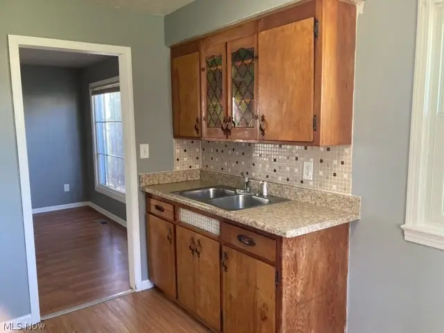 5721 Flowerdale Avenue, Cleveland, OH 44144 - #2
