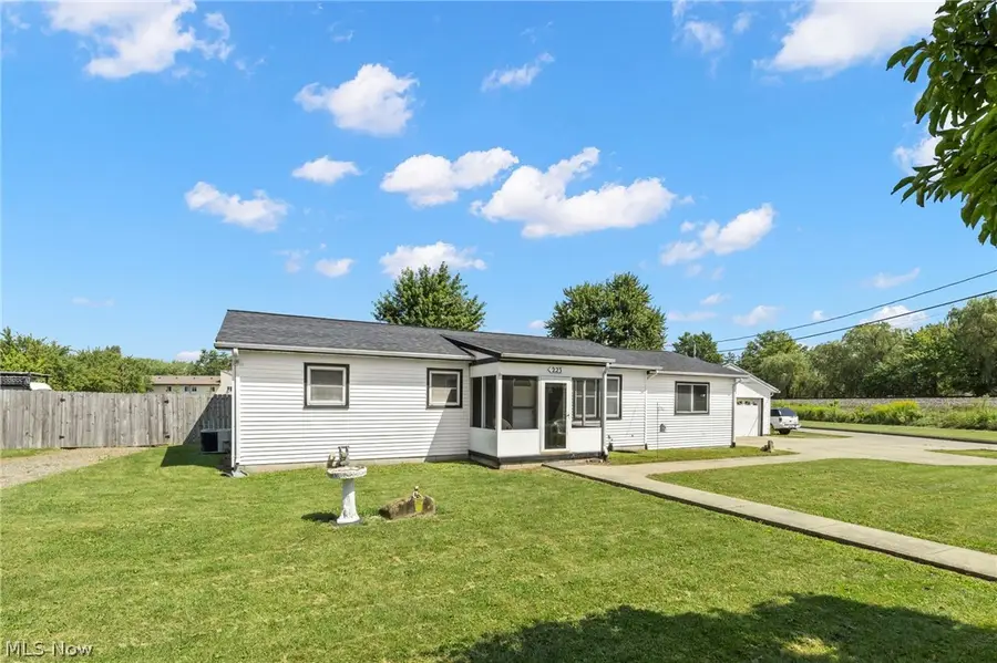 223 E North Street, Crestline, OH 44827 - #2
